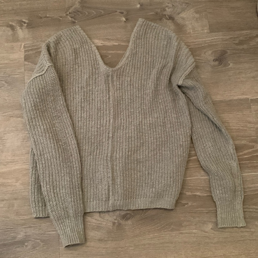 Grey sweater